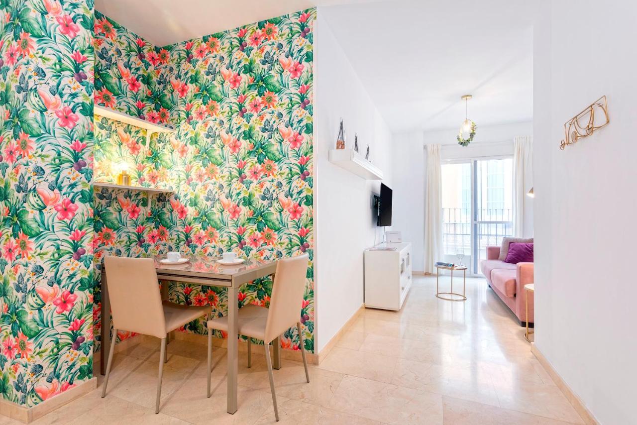 Happy Tropical - Centro Historico Appartement Málaga Buitenkant foto